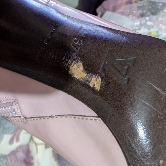 Louis Vuitton Glossy Pink Heeled Boots - Picture 12 of 16
